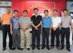 ����ҕ�l��(b��o)���f(xi��)��(hu��)���|(zh��)����(b��o)���Ʌf(xi��)�I(l��ng)��(d��o)���^��Ѹ�_(d��)