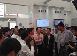 ���A�ɷݾ���������������չ