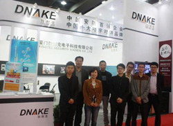 ���Ϳ˾������ຼ�����ܘ���g(sh��)չ�[��